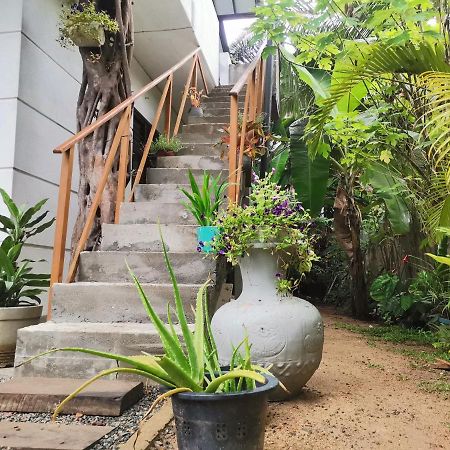 Nilupul Villa Ambalangoda  Esterno foto