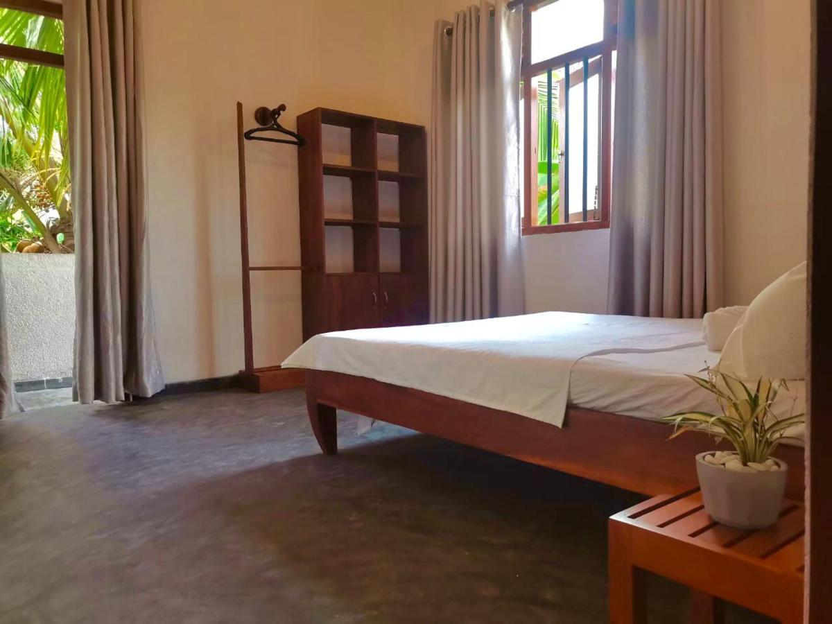 Nilupul Villa Ambalangoda  Esterno foto
